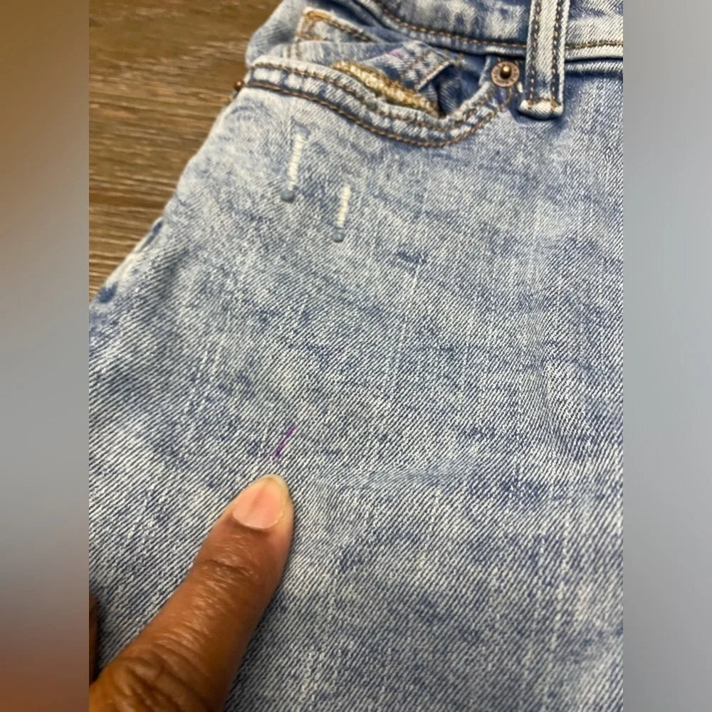 Old Navy Acid Wash Boy Jeans Straight Leg size 6